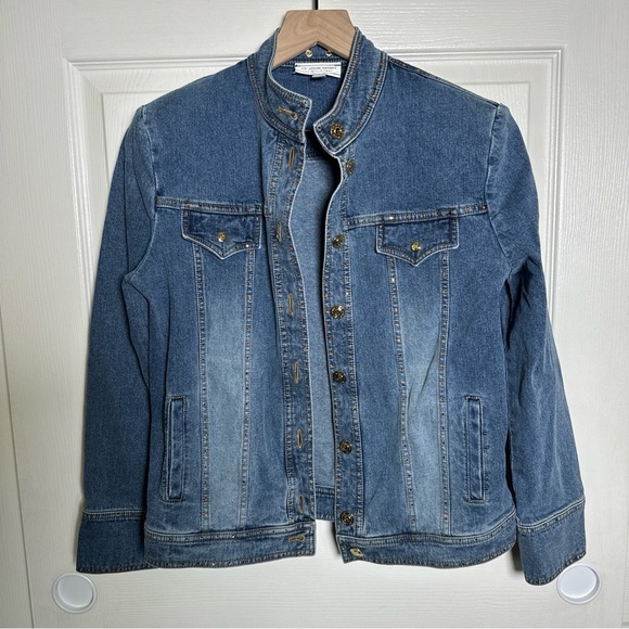 Vintage St John Sport Small Denim Rhinestones Bead Gold Monogram Buttons Jacket - Picture 3 of 16